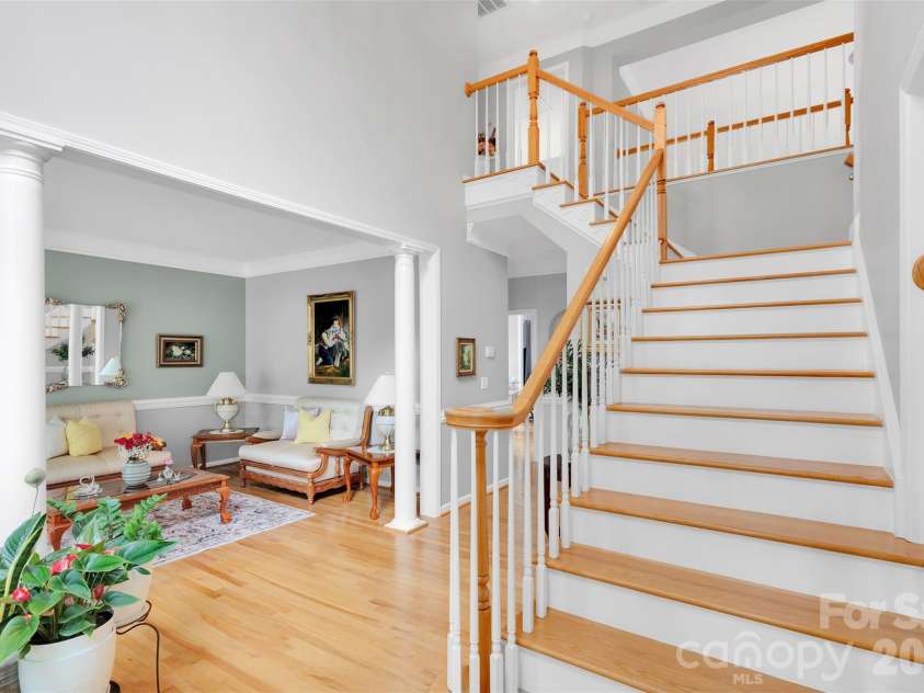 10837 Wilklee Drive, Charlotte, NC 28277.  MLS# CAR4291403, YatesRealty ID 2445. Formal Sitting area (living room)