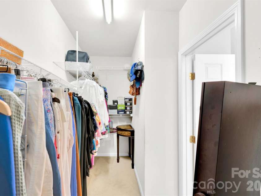 10837 Wilklee Drive, Charlotte, NC 28277.  MLS# CAR4291403, YatesRealty ID 2445. Walk in closet