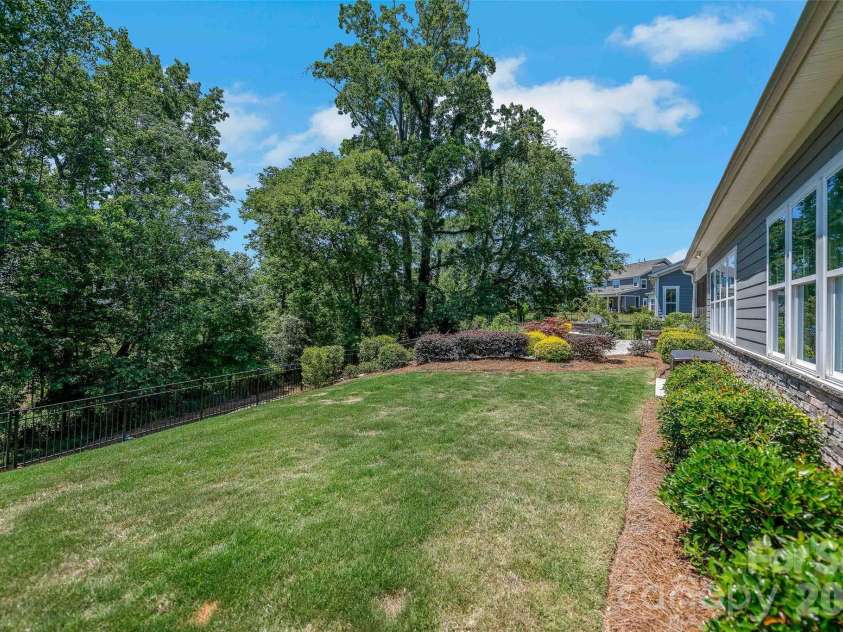 223 Lanyard Lane, Belmont, NC 28012.  MLS# CAR4381964, YatesRealty ID 2445. 