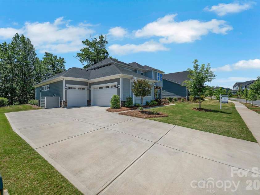 223 Lanyard Lane, Belmont, NC 28012.  MLS# CAR4381964, YatesRealty ID 2445. 