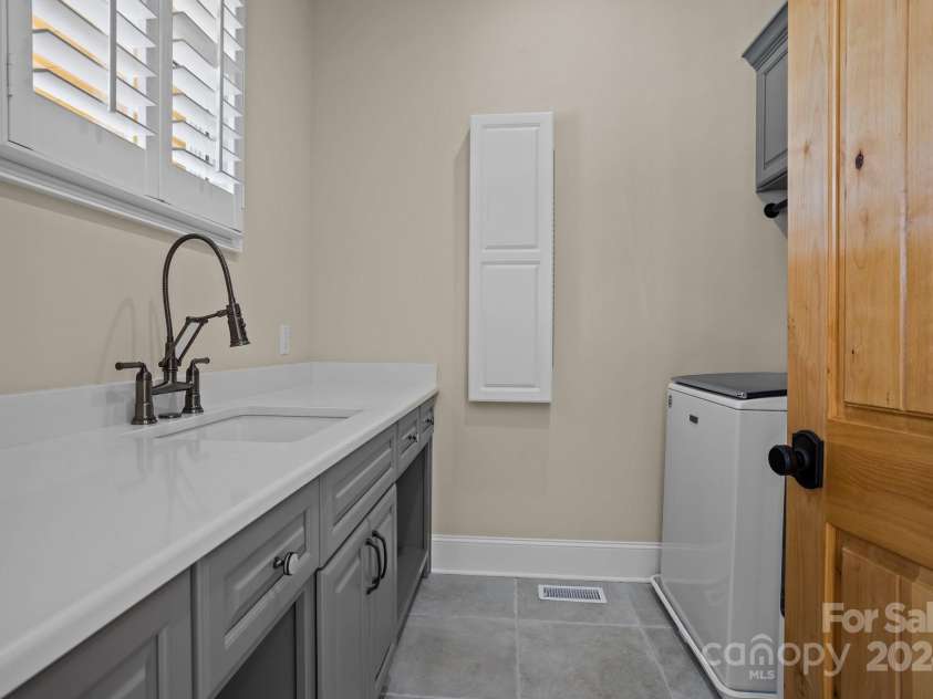 3460 Jennings Road, Union Grove, NC 28689.  MLS# CAR4194918, YatesRealty ID 2445. 