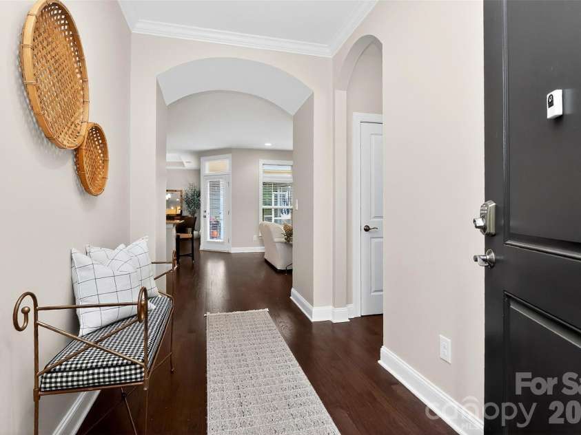 7933 Parknoll Drive, Huntersville, NC 28078.  MLS# CAR4322517, YatesRealty ID 24450. 