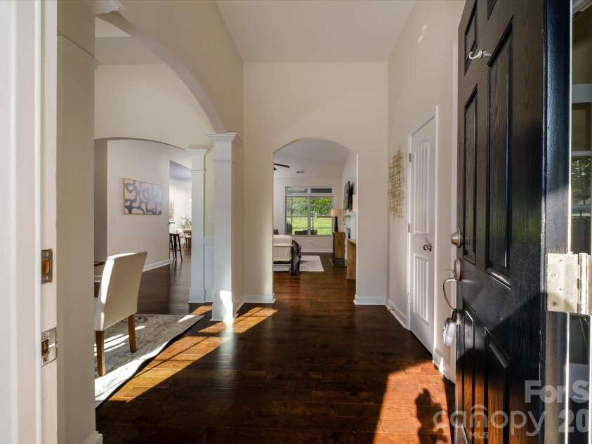 8720 Artesa Mill Lane, Charlotte, NC 28214.  MLS# CAR4349884, YatesRealty ID 24451. 