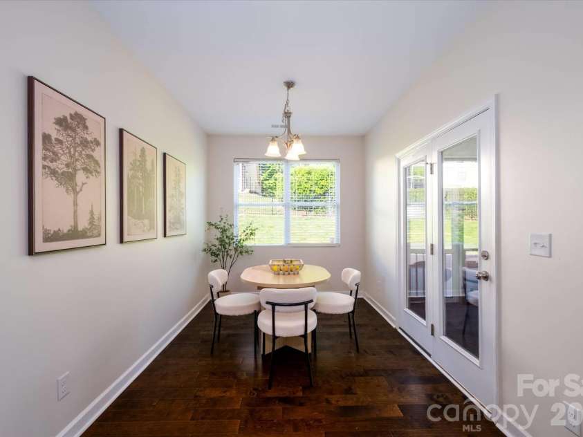 8720 Artesa Mill Lane, Charlotte, NC 28214.  MLS# CAR4349884, YatesRealty ID 24451. 