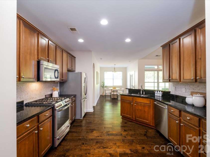 8720 Artesa Mill Lane, Charlotte, NC 28214.  MLS# CAR4349884, YatesRealty ID 24451. 