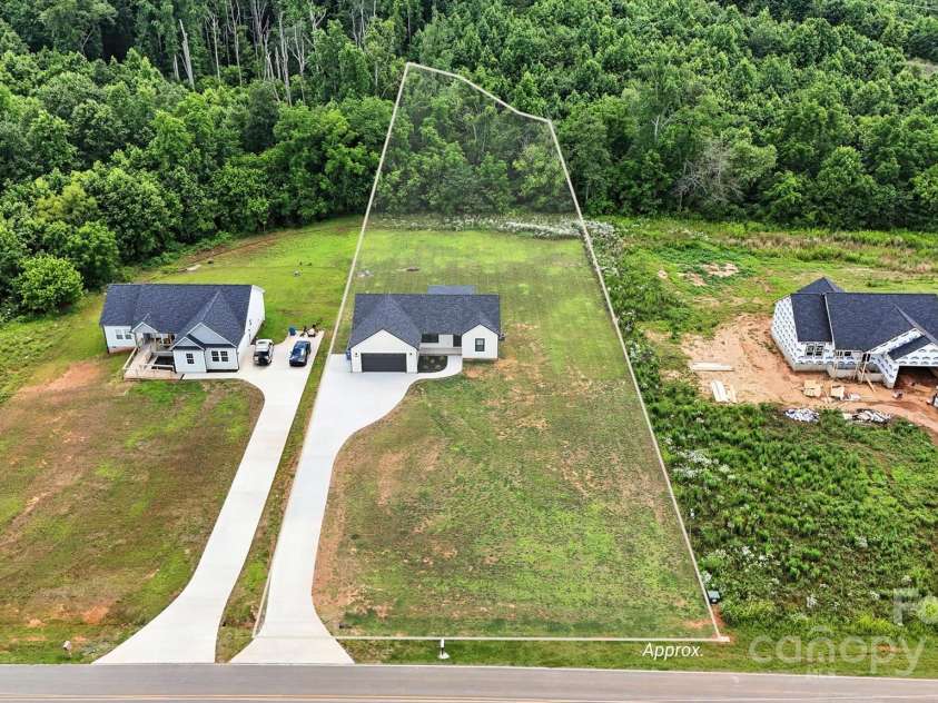 1019 Null Road, Lincolnton, NC 28092.  MLS# CAR4270918, YatesRealty ID 24453. Aeerial View with approximate lot lines