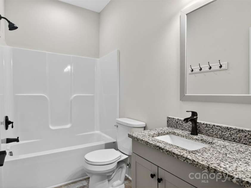 1019 Null Road, Lincolnton, NC 28092.  MLS# CAR4270918, YatesRealty ID 24453. Bath