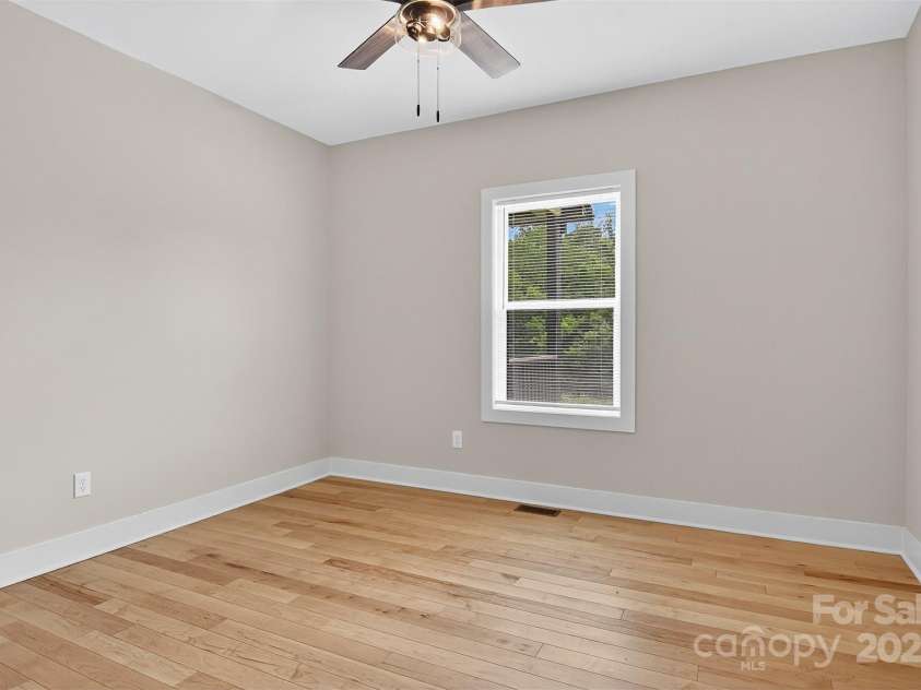 1019 Null Road, Lincolnton, NC 28092.  MLS# CAR4270918, YatesRealty ID 24453. Bedroom 3