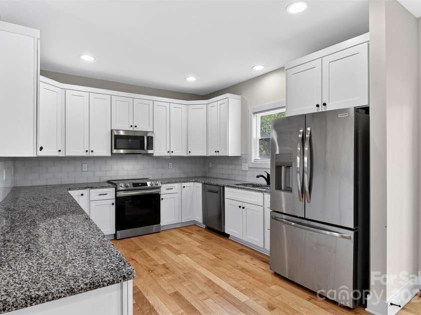 1019 Null Road, Lincolnton, NC 28092.  MLS# CAR4270918, YatesRealty ID 24453. Kitchen