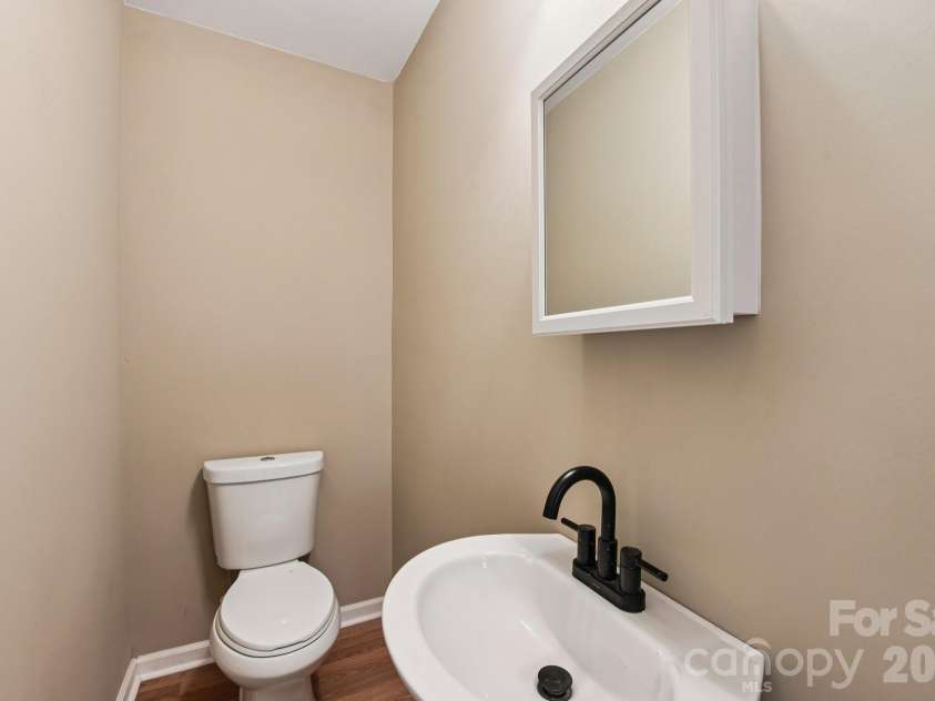 209 Marsh Street, Salisbury, NC 28144.  MLS# CAR4356706, YatesRealty ID 24453. 