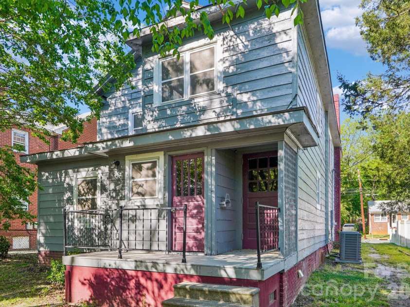 209 Marsh Street, Salisbury, NC 28144.  MLS# CAR4356706, YatesRealty ID 24453. 