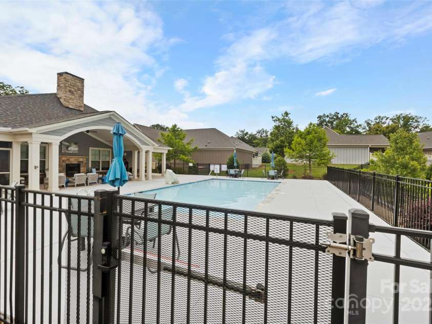 1712 Askern Court, Waxhaw, NC 28173.  MLS# CAR4265895, YatesRealty ID 24454. 