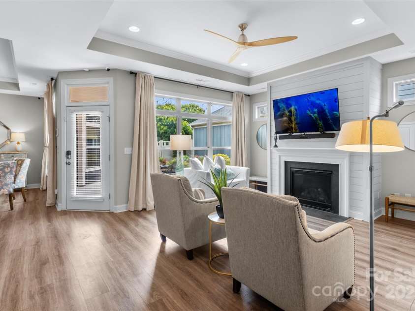 1712 Askern Court, Waxhaw, NC 28173.  MLS# CAR4265895, YatesRealty ID 24454. 