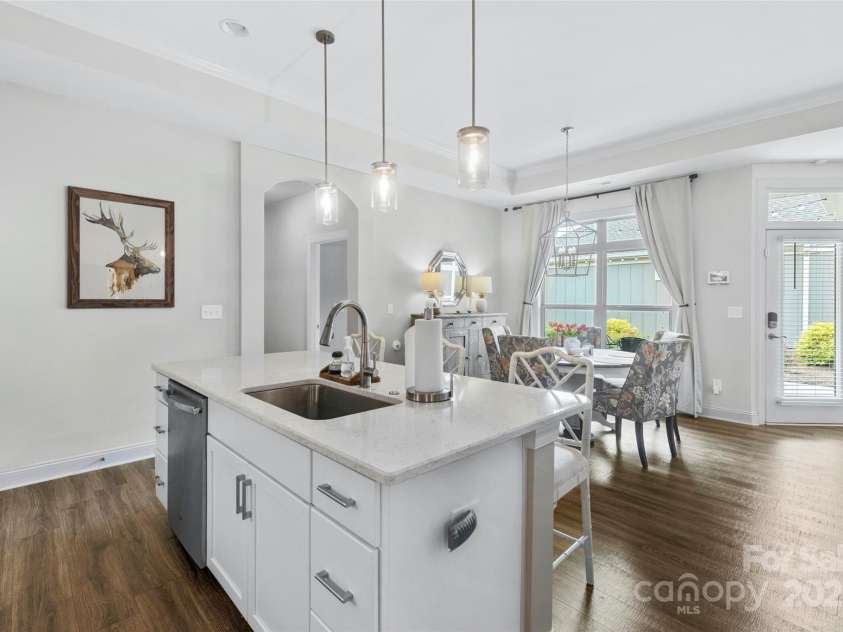 1712 Askern Court, Waxhaw, NC 28173.  MLS# CAR4265895, YatesRealty ID 24454. 