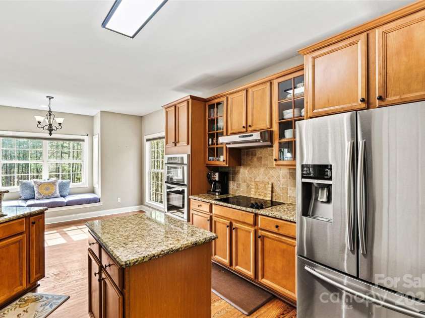 3207 Oak Ridge Circle, Lincolnton, NC 28092.  MLS# CAR4243649, YatesRealty ID 24455. Kitchen