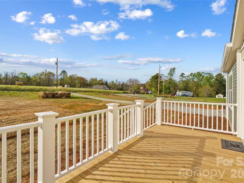 520 Eagle Mills Road, Hamptonville, NC 27020.  MLS# CAR4364825, YatesRealty ID 24455. 