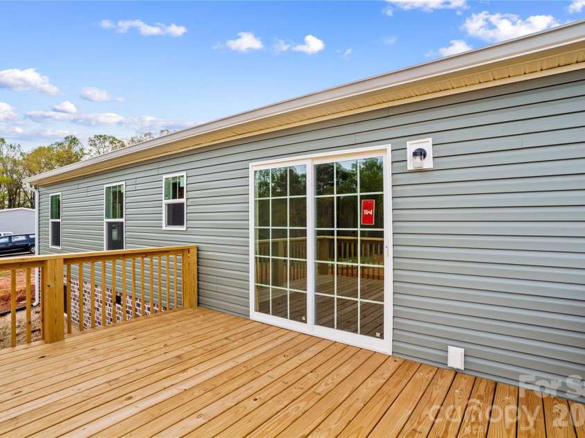 520 Eagle Mills Road, Hamptonville, NC 27020.  MLS# CAR4364825, YatesRealty ID 24455. 