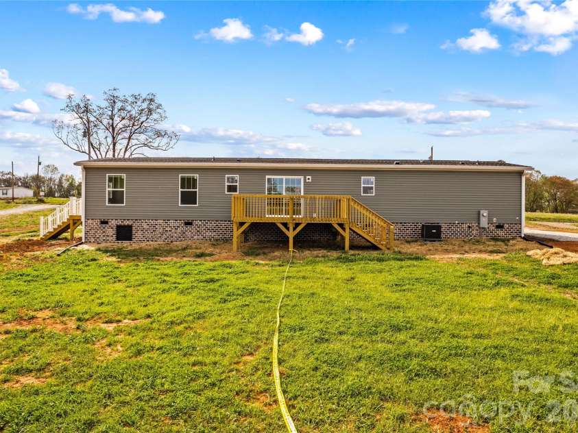 520 Eagle Mills Road, Hamptonville, NC 27020.  MLS# CAR4364825, YatesRealty ID 24455. 