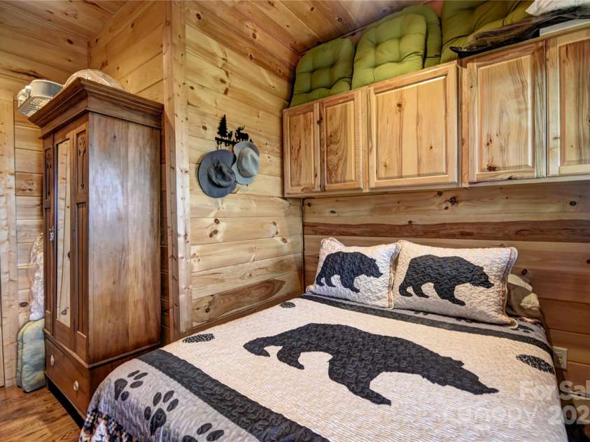 211 Sky Drive, Maggie Valley, NC 28751.  MLS# CAR4276346, YatesRealty ID 24456. Bedroom 2 off the hallway