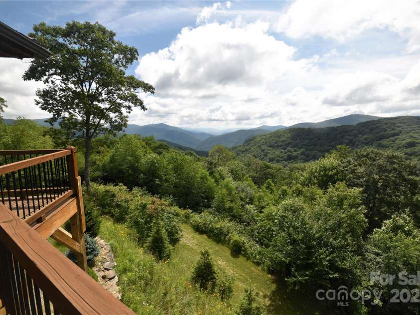 211 Sky Drive, Maggie Valley, NC 28751.  MLS# CAR4276346, YatesRealty ID 24456. Deck View 4