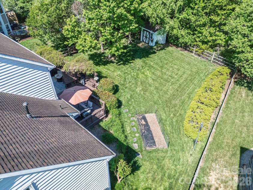 8417 Newton Lane, Charlotte, NC 28277.  MLS# CAR4372917, YatesRealty ID 24457. 