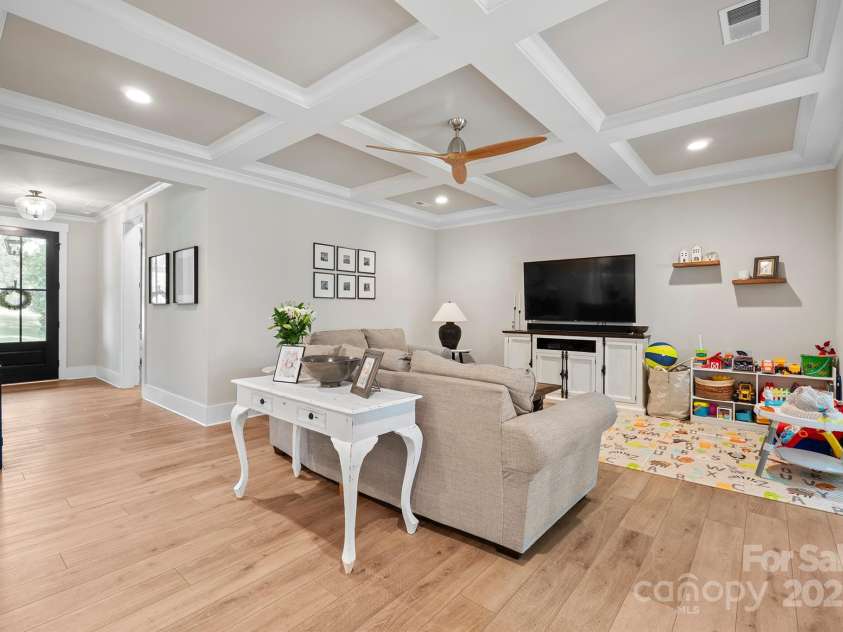 3627 Curtland Place, Concord, NC 28027.  MLS# CAR4272095, YatesRealty ID 24458. 