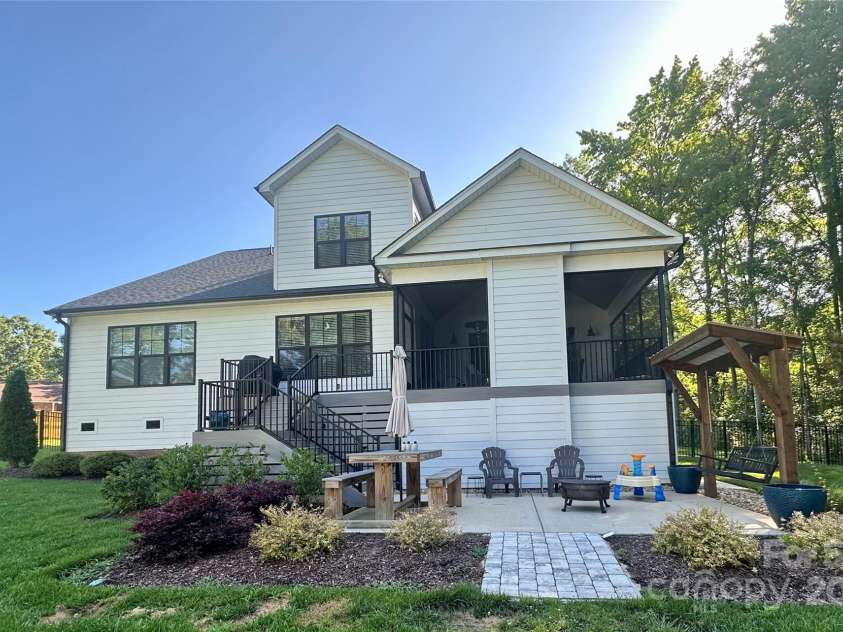 3627 Curtland Place, Concord, NC 28027.  MLS# CAR4272095, YatesRealty ID 24458. 