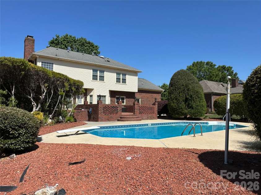 8219 Deer Drive, Harrisburg, NC 28075.  MLS# CAR4372897, YatesRealty ID 24458. 