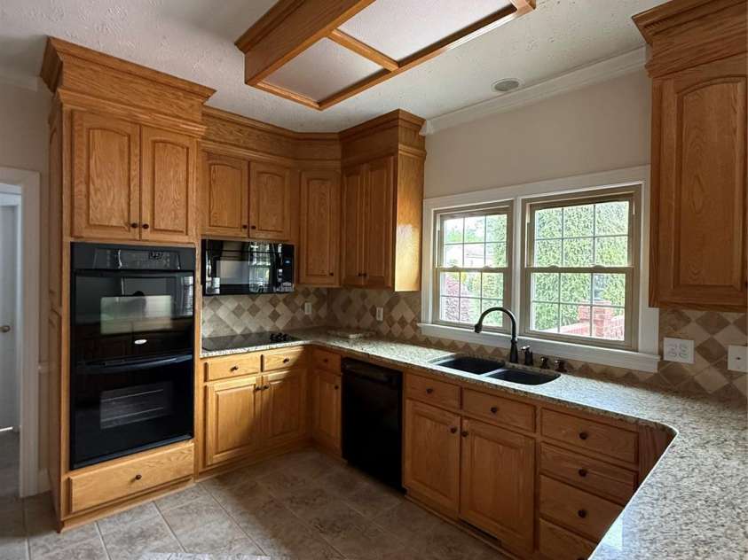 8219 Deer Drive, Harrisburg, NC 28075.  MLS# CAR4372897, YatesRealty ID 24458. Custom Tile flooring