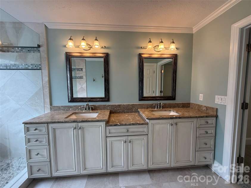 8219 Deer Drive, Harrisburg, NC 28075.  MLS# CAR4372897, YatesRealty ID 24458. Dual Granite Vanities & Custom Cabinetry !!!