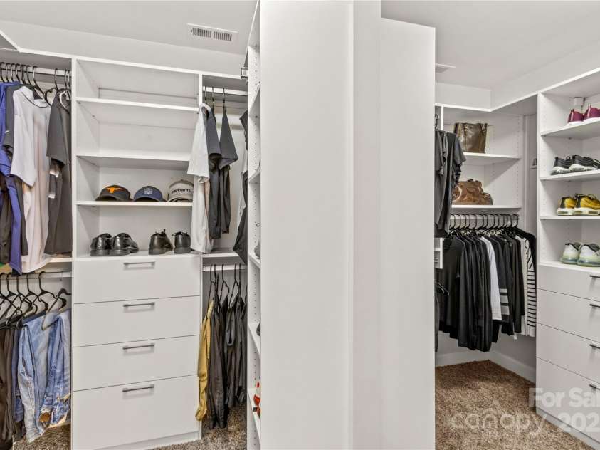 1011 Wadsworth Lane, Indian Trail, NC 28079.  MLS# CAR4273243, YatesRealty ID 24459. Primary closet