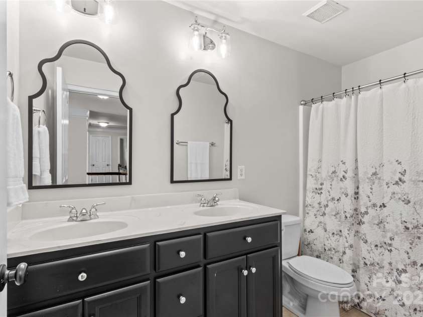 1011 Wadsworth Lane, Indian Trail, NC 28079.  MLS# CAR4273243, YatesRealty ID 24459. Secondary bath