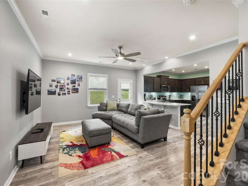 1530 Starmount Cove Lane, Charlotte, NC 28210.  MLS# CAR4378010, YatesRealty ID 24459. 