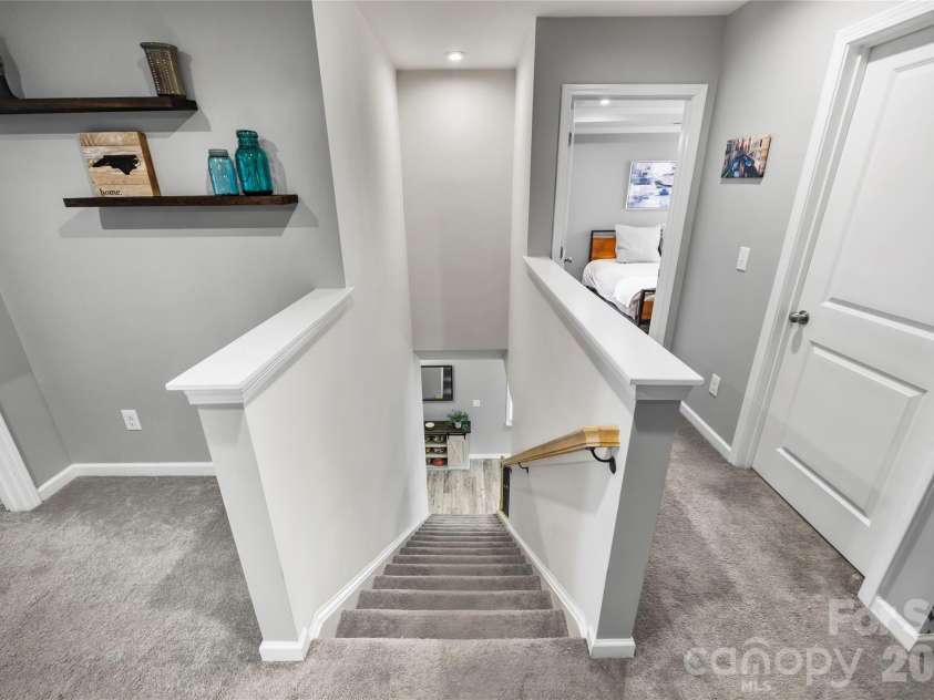 1530 Starmount Cove Lane, Charlotte, NC 28210.  MLS# CAR4378010, YatesRealty ID 24459. 