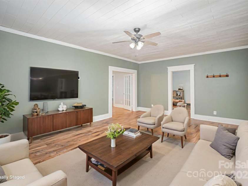 305 Gaston Street, Dallas, NC 28034.  MLS# CAR4327472, YatesRealty ID 2446. Virtually Staged