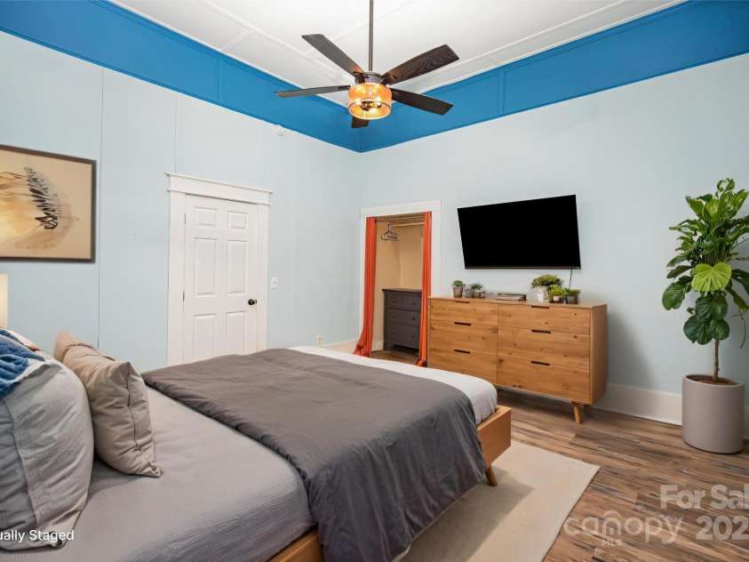 305 Gaston Street, Dallas, NC 28034.  MLS# CAR4327472, YatesRealty ID 2446. Virtually Staged
