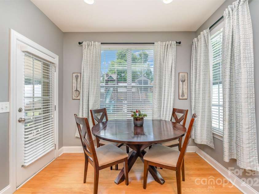 133 Glade Valley Avenue, Mooresville, NC 28117.  MLS# CAR4275294, YatesRealty ID 24460. Dining area