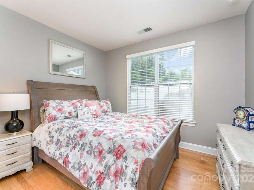 133 Glade Valley Avenue, Mooresville, NC 28117.  MLS# CAR4275294, YatesRealty ID 24460. Main Level bedroom