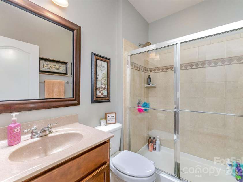 133 Glade Valley Avenue, Mooresville, NC 28117.  MLS# CAR4275294, YatesRealty ID 24460. Main level full bath