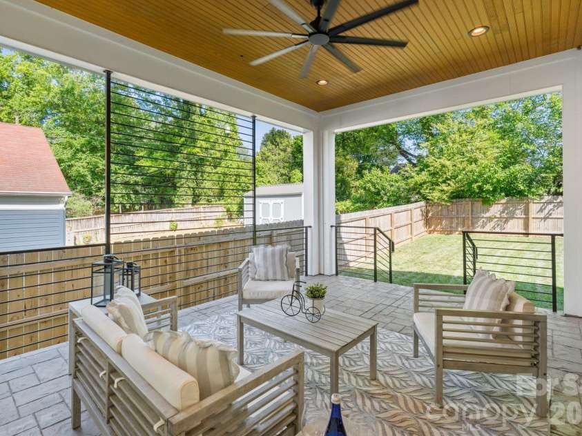 3008 Holt Street, Charlotte, NC 28205.  MLS# CAR4378833, YatesRealty ID 24460. 