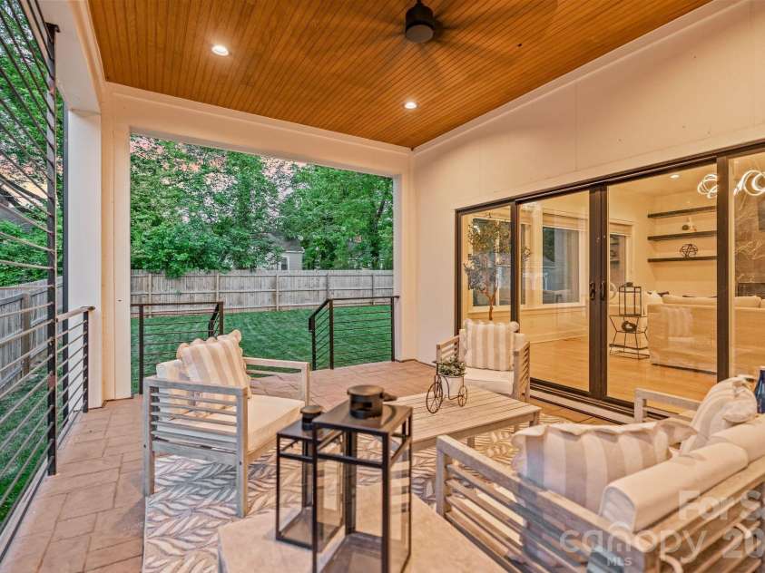 3008 Holt Street, Charlotte, NC 28205.  MLS# CAR4378833, YatesRealty ID 24460. 