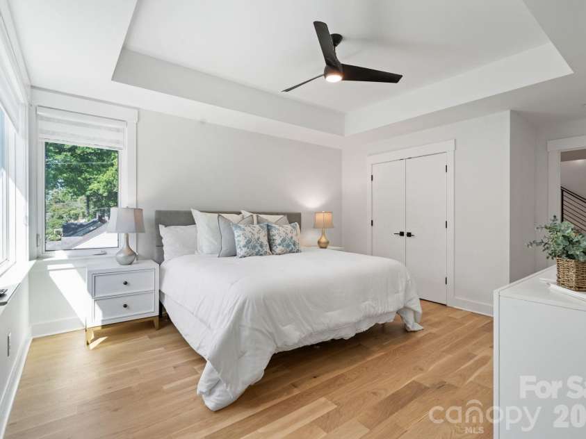 3008 Holt Street, Charlotte, NC 28205.  MLS# CAR4378833, YatesRealty ID 24460. 