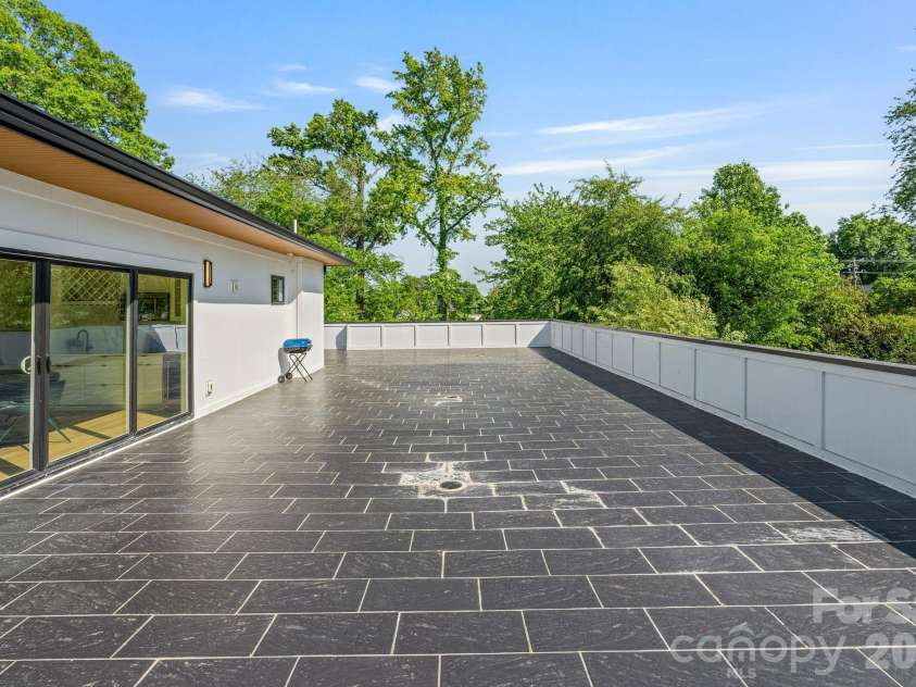 3008 Holt Street, Charlotte, NC 28205.  MLS# CAR4378833, YatesRealty ID 24460. 