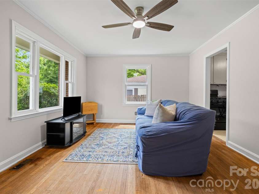 2242 Markham Court, Charlotte, NC 28205.  MLS# CAR4377565, YatesRealty ID 24461. 