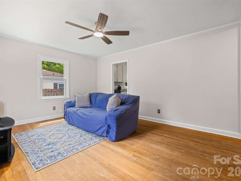 2242 Markham Court, Charlotte, NC 28205.  MLS# CAR4377565, YatesRealty ID 24461. 