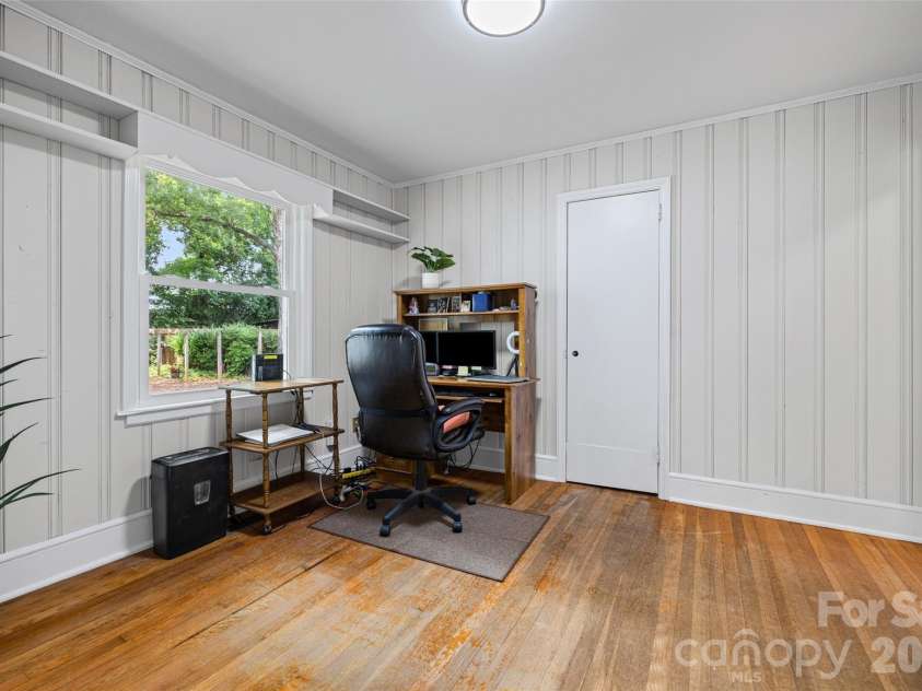 2242 Markham Court, Charlotte, NC 28205.  MLS# CAR4377565, YatesRealty ID 24461. 