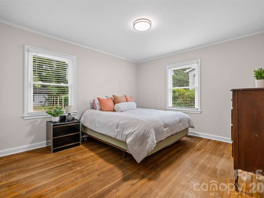 2242 Markham Court, Charlotte, NC 28205.  MLS# CAR4377565, YatesRealty ID 24461. 