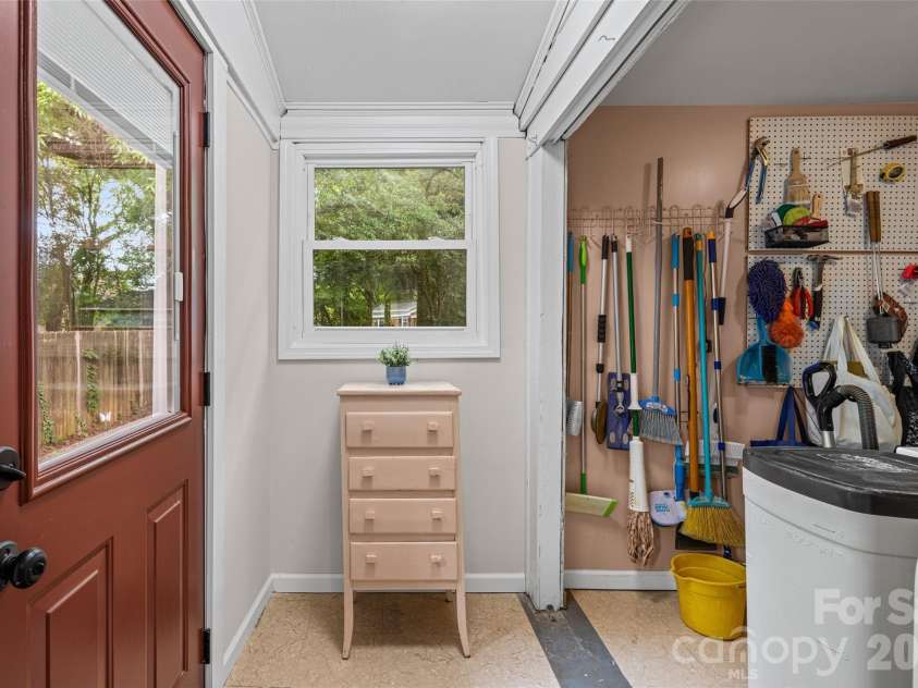 2242 Markham Court, Charlotte, NC 28205.  MLS# CAR4377565, YatesRealty ID 24461. 