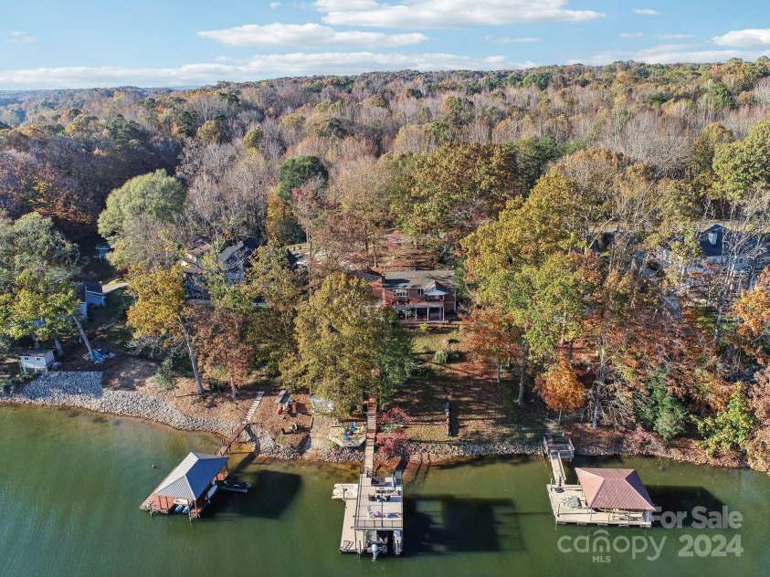 151 River Ridge Lane, Statesville, NC 28677.  MLS# CAR4177532, YatesRealty ID 24462. 