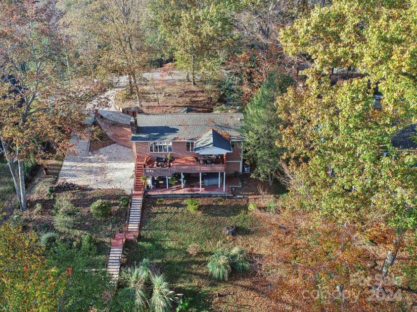 151 River Ridge Lane, Statesville, NC 28677.  MLS# CAR4177532, YatesRealty ID 24462. 